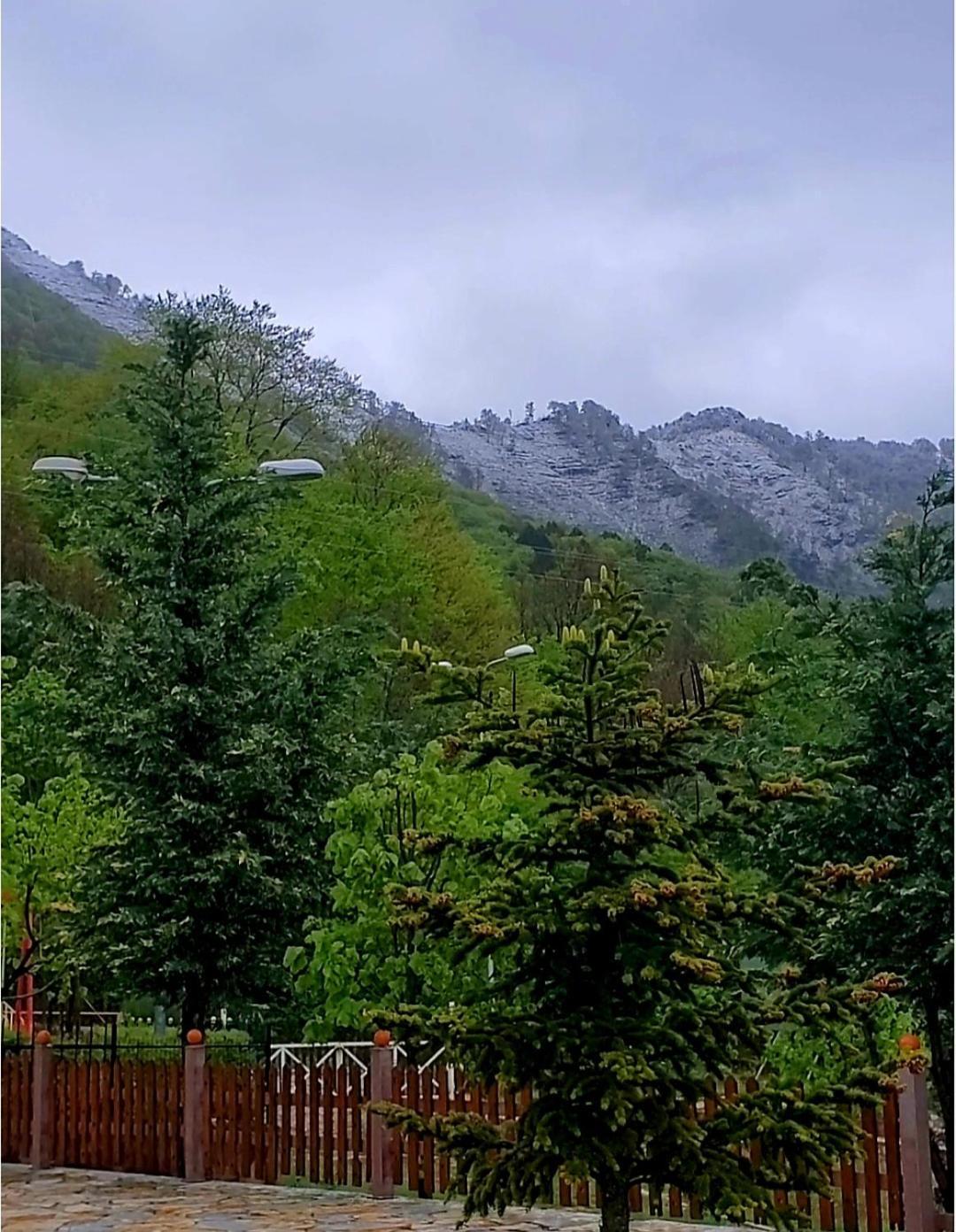 Hotel Panorama Dajti Esterno foto