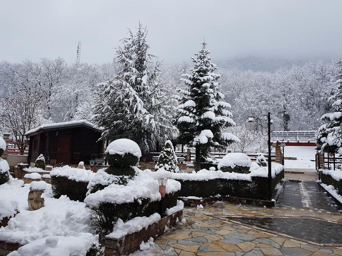 Hotel Panorama Dajti Esterno foto